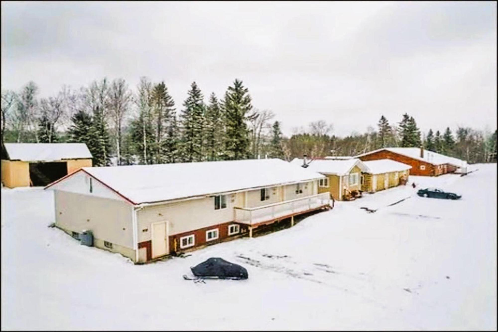 Love Hotels St John River By Oyo At Fort Kent Me Saint John Plantation Экстерьер фото