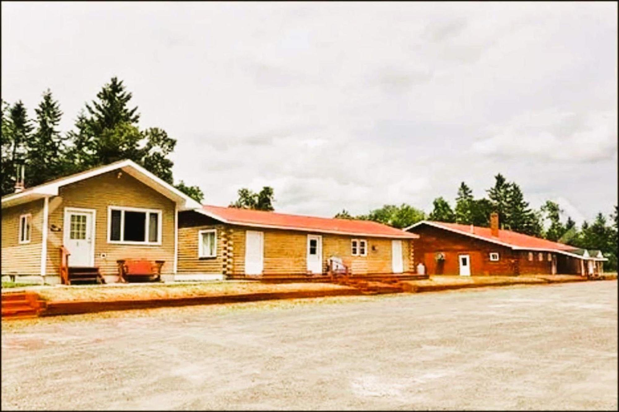 Love Hotels St John River By Oyo At Fort Kent Me Saint John Plantation Экстерьер фото
